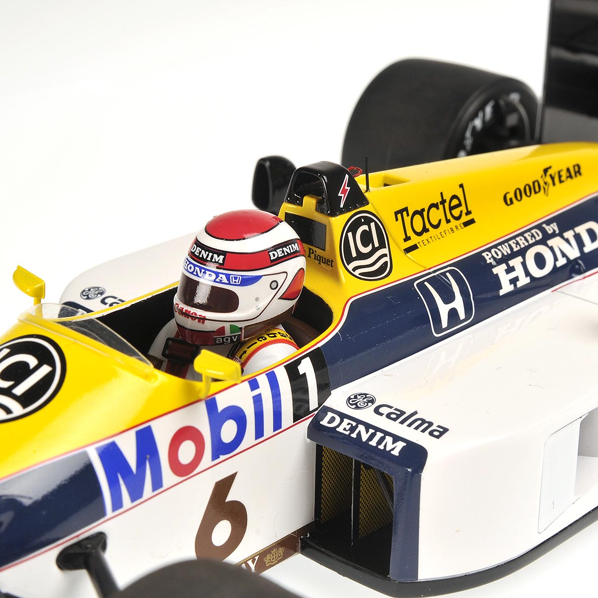 WILLIAMS HONDA FW11B - NELSON PIQUET - WORLD CHAMPION 1987