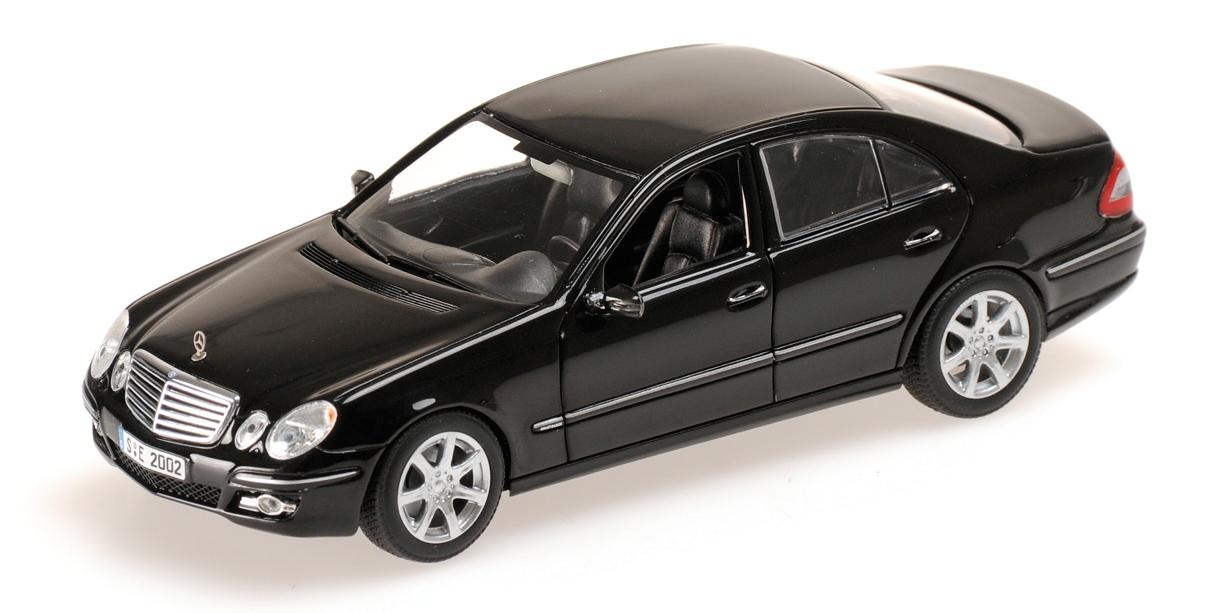 MERCEDES-BENZ E-CLASS (W211) - 2006 - BLACK METALLIC