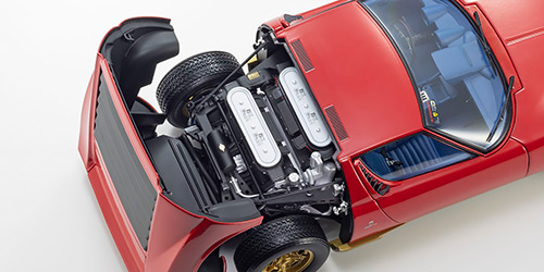 LAMBORGHINI MIURA P400 - RED/BLUE INTERIOR (08621RBL)