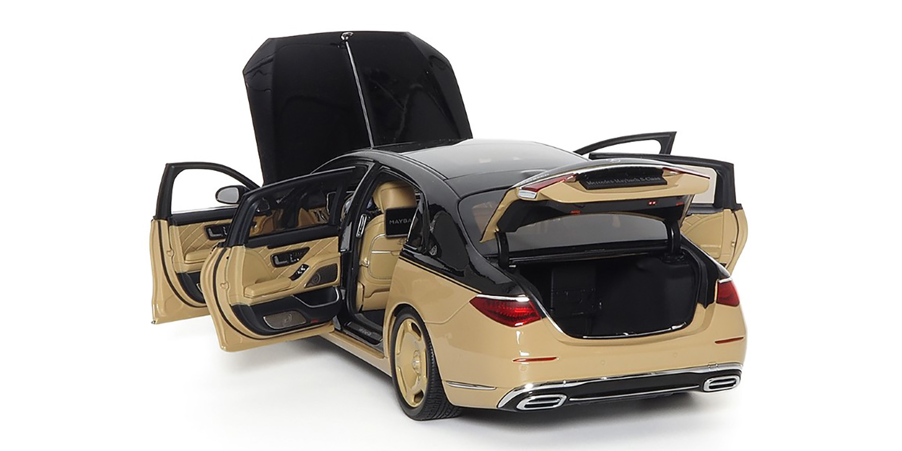 MERCEDES-MAYBACH-S-CLASS 2021 - OBSIDIAN BLACK/SAND