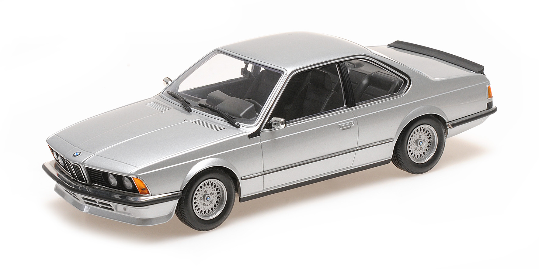 BMW 635 CSI - 1982 - SILVER