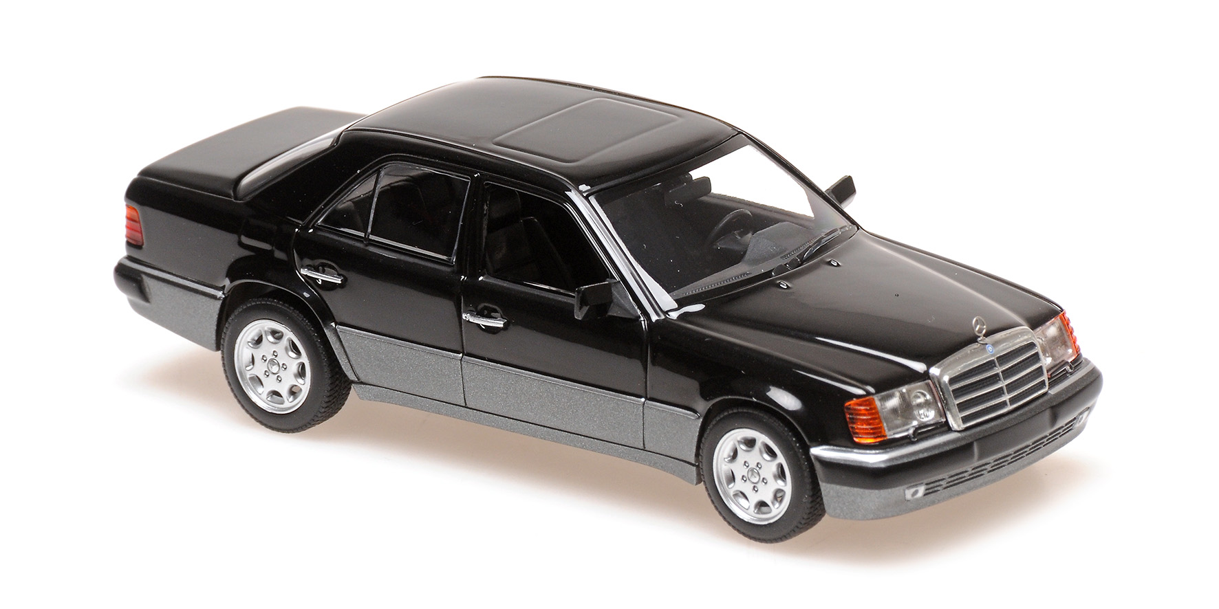 MERCEDES-BENZ 500E V8 - 1991 - BLACK