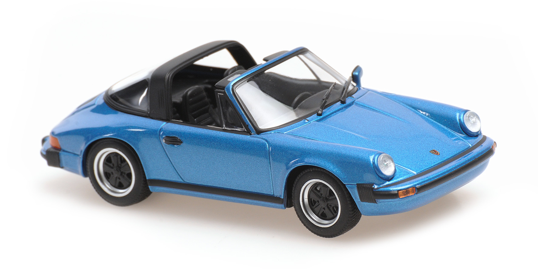 PORSCHE 911 TARGA - 1977 - BLUE METALLIC