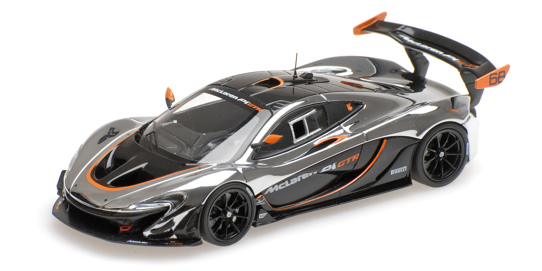 MCLAREN P1 GTR - CHROME AND GLOSS BLACK