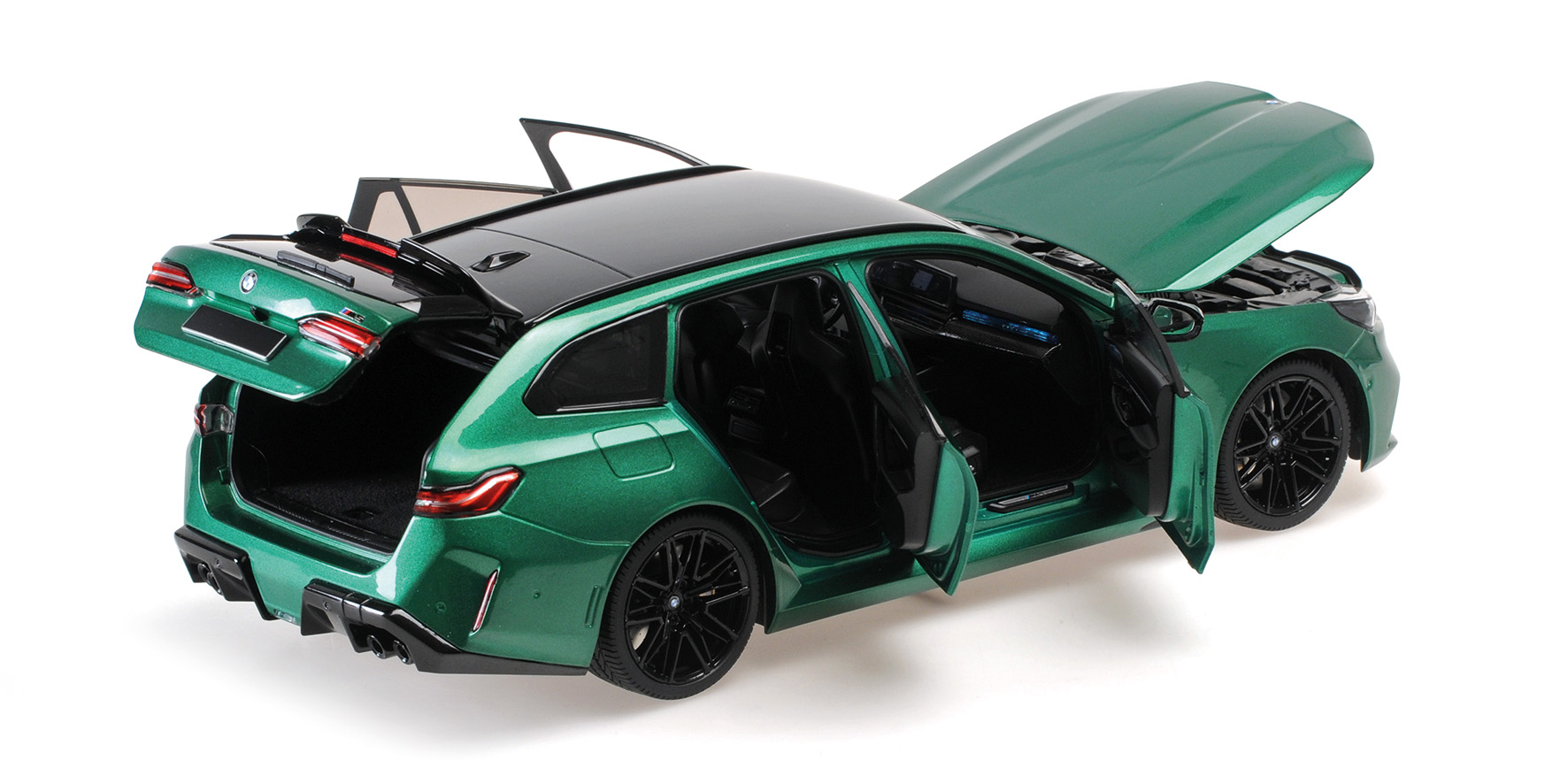 BMW M5 TOURING - 2024 - GREEN METALLIC