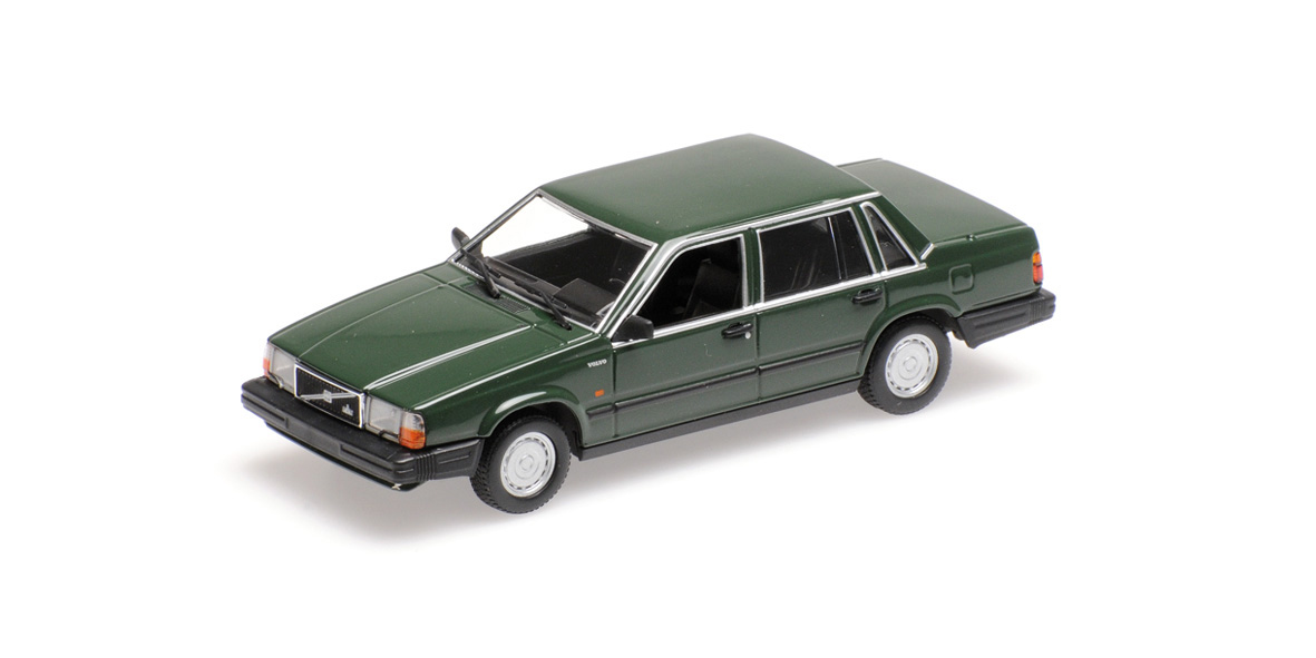 VOLVO 740 GL - 1986 - DARK GREEN