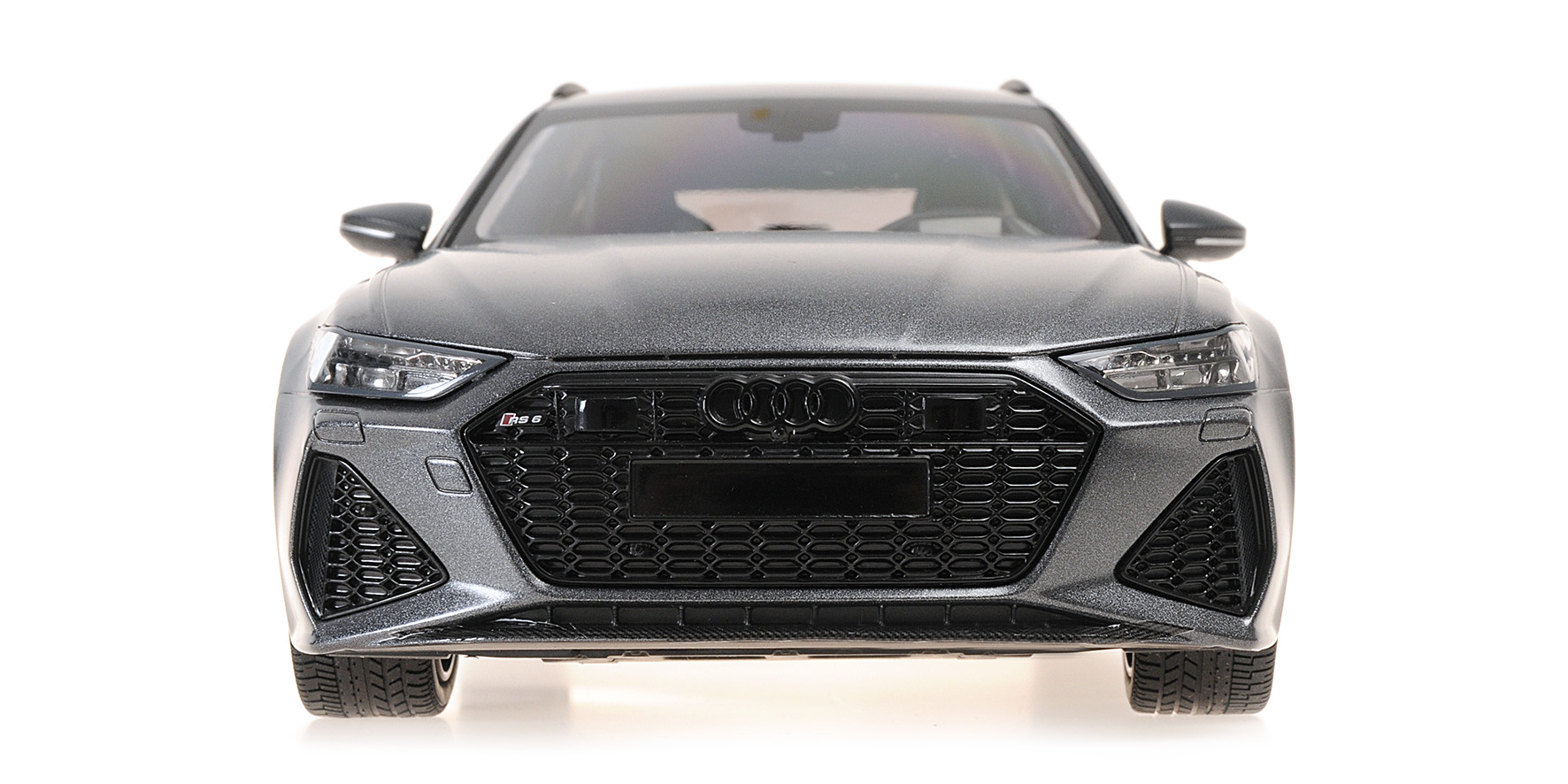 AUDI RS 6 AVANT - 2019 - MATT GREY