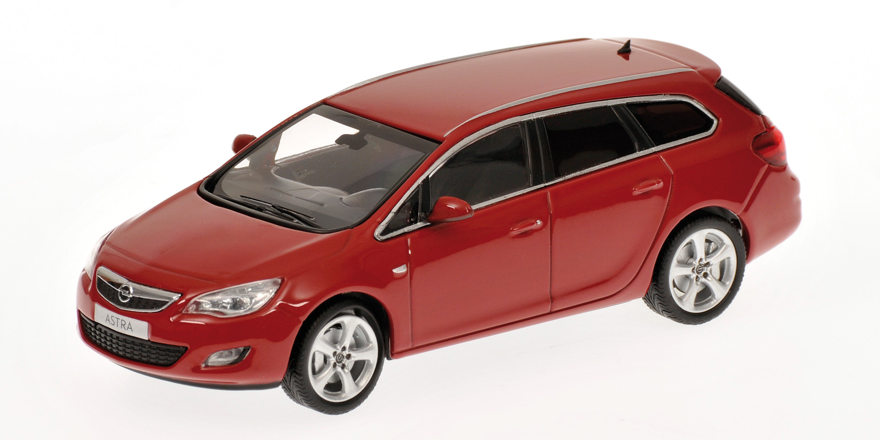 OPEL ASTRA SPORTSTOURER - 2010 - RED