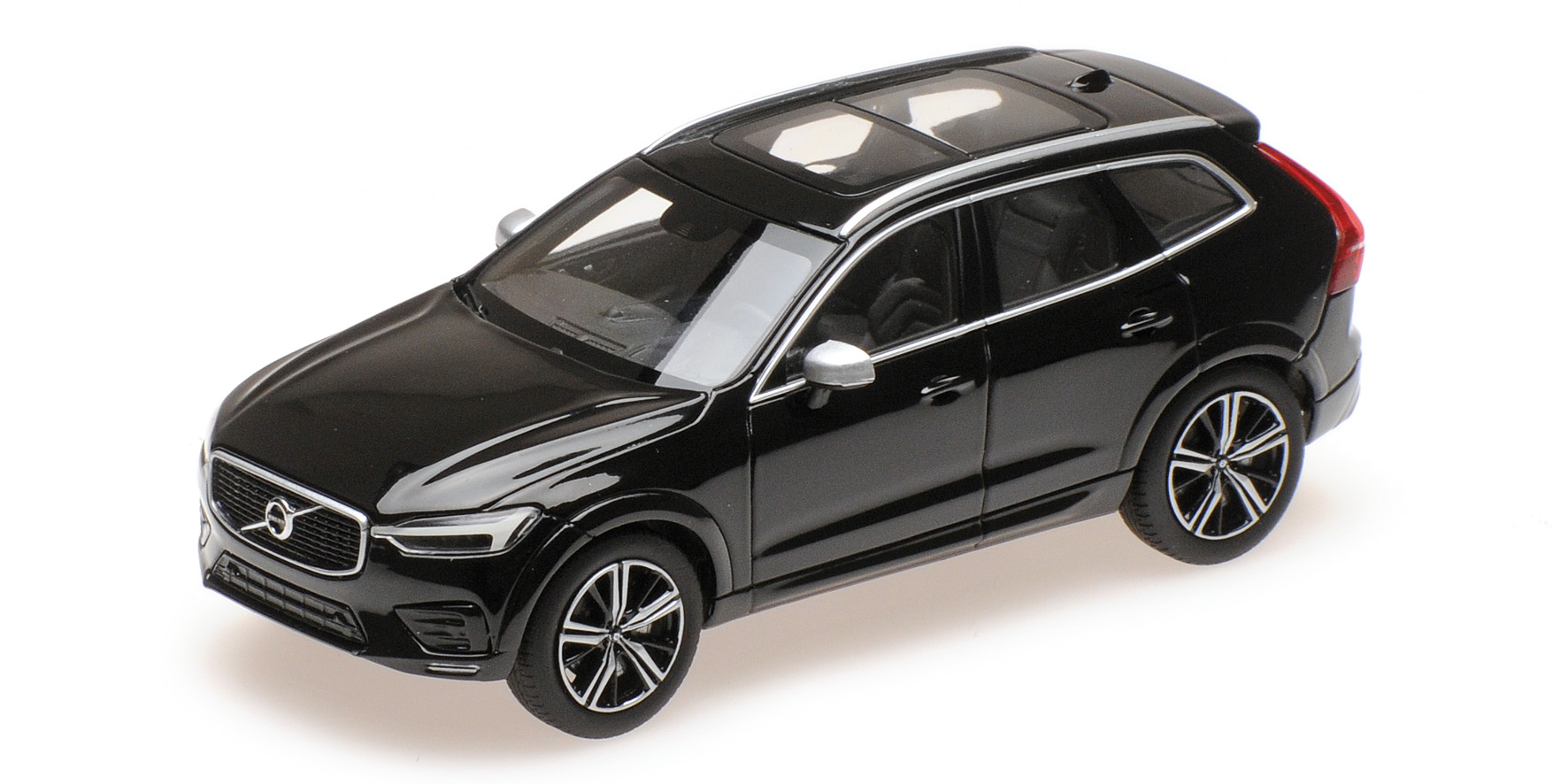 VOLVO XC60 - BLACK (03672BK)