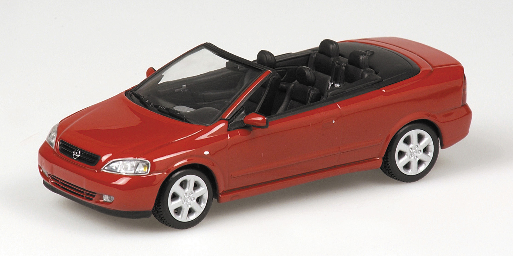 OPEL ASTRA CABRIOLET - 2000 - RED
