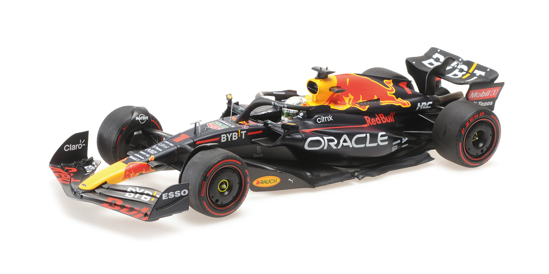 ORACLE RED BULL RACING RB18 - MAX VERSTAPPEN - WINNER HUNGARIAN GP 2022