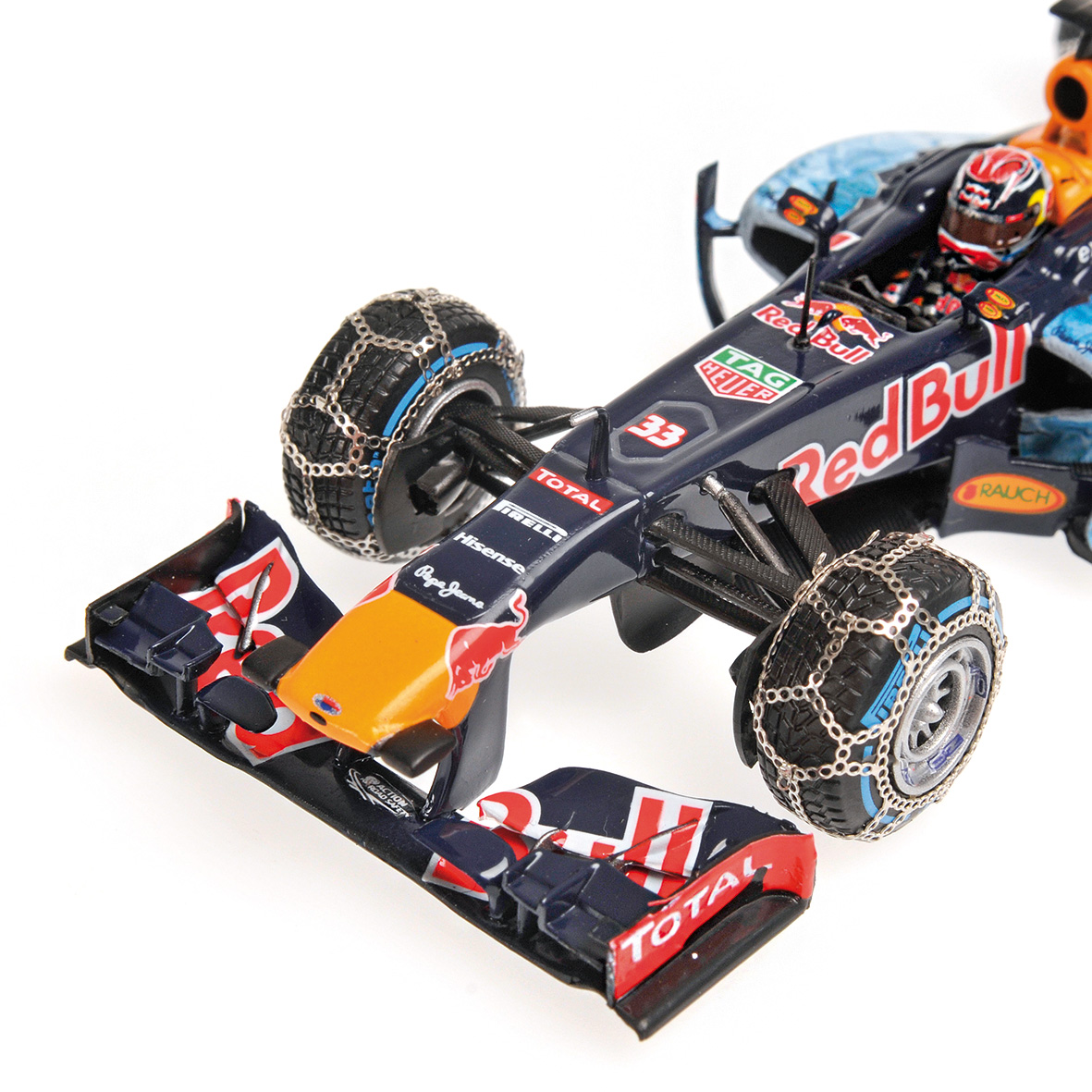 RED BULL RACING TAG HEUER RB7 - MAX VERSTAPPEN - SNOW DEMONSTR. RUN - KITZBÜHEL 14TH JANUARY 2016
