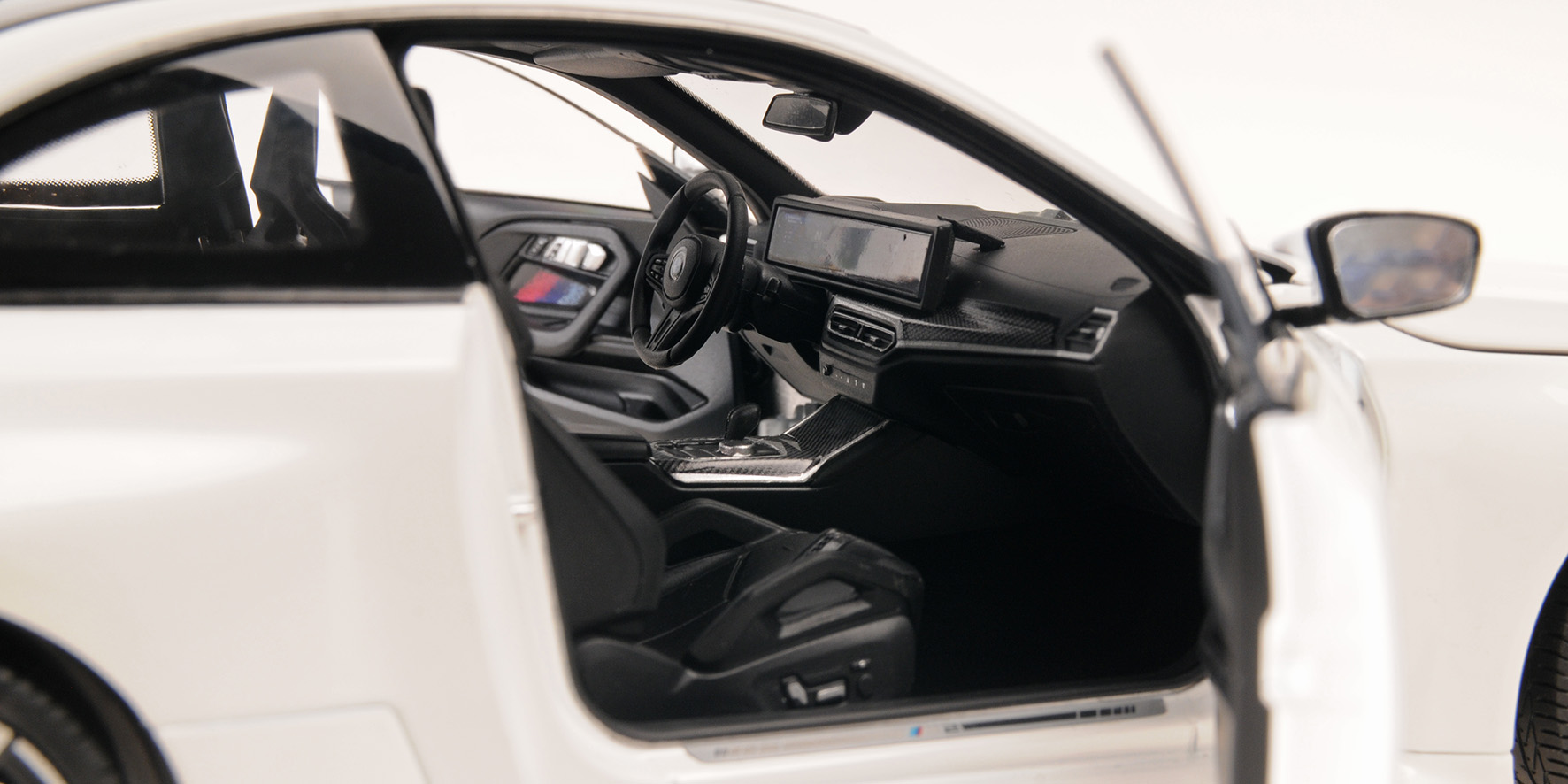 BMW M2 - G87 - 2023 - WHITE