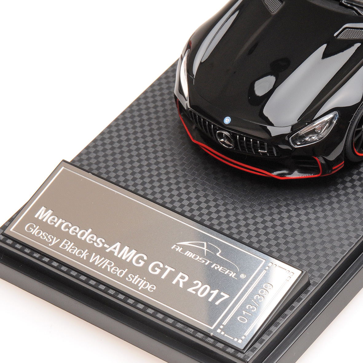 MERCEDES-AMG GT R - GLOSSY BLACK W/ RED STRIPE