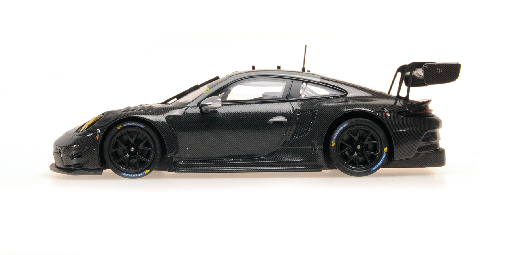 PORSCHE 911 (992) GT3 R - CARBON - CUSTOMER DELIVERY VERSION