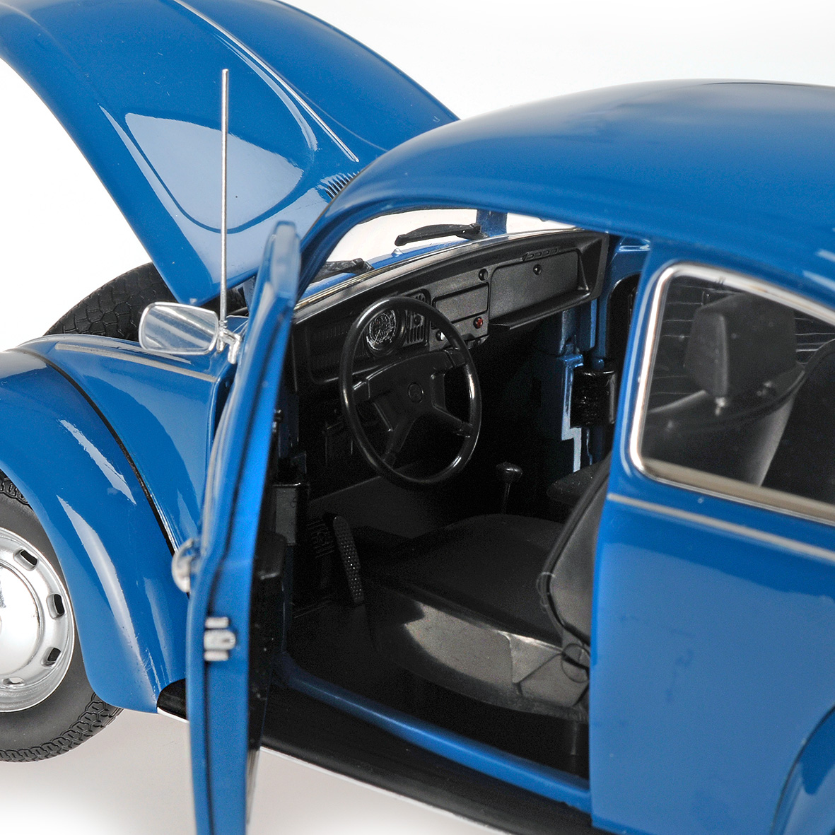 VOLKSWAGEN 1200 - 1983 - BLUE