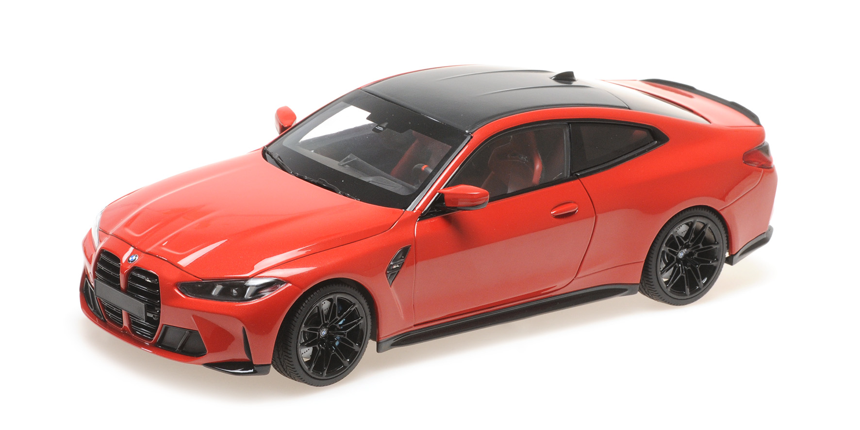 BMW M4 - 2024 - RED METALLIC