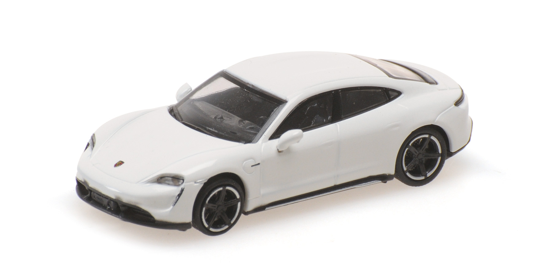 PORSCHE TAYCAN TURBO S - 2019 - WHITE