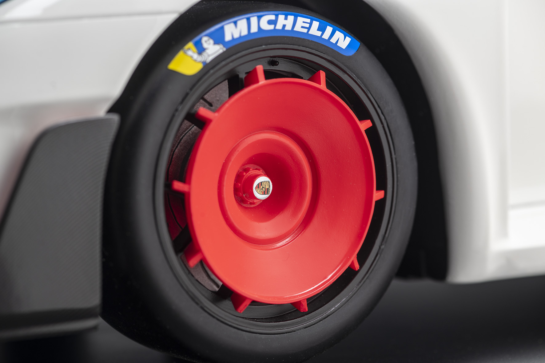 PORSCHE 935/19 - 2019 - WEISS MARTINI DESIGN (135)
