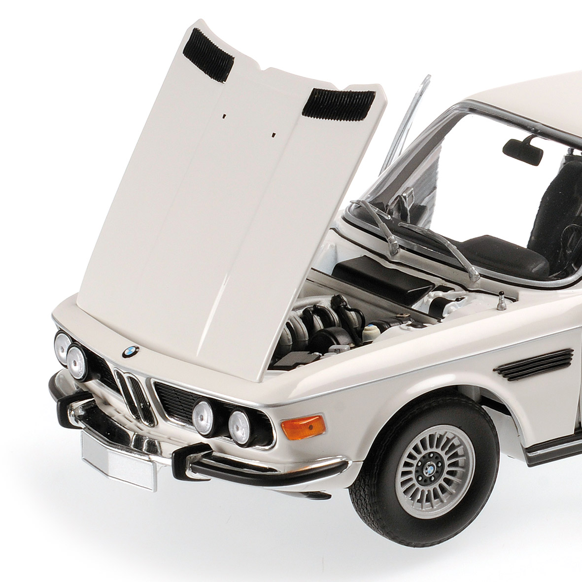 BMW 3.0 CSI (E9) COUPE - 1972 - WHITE