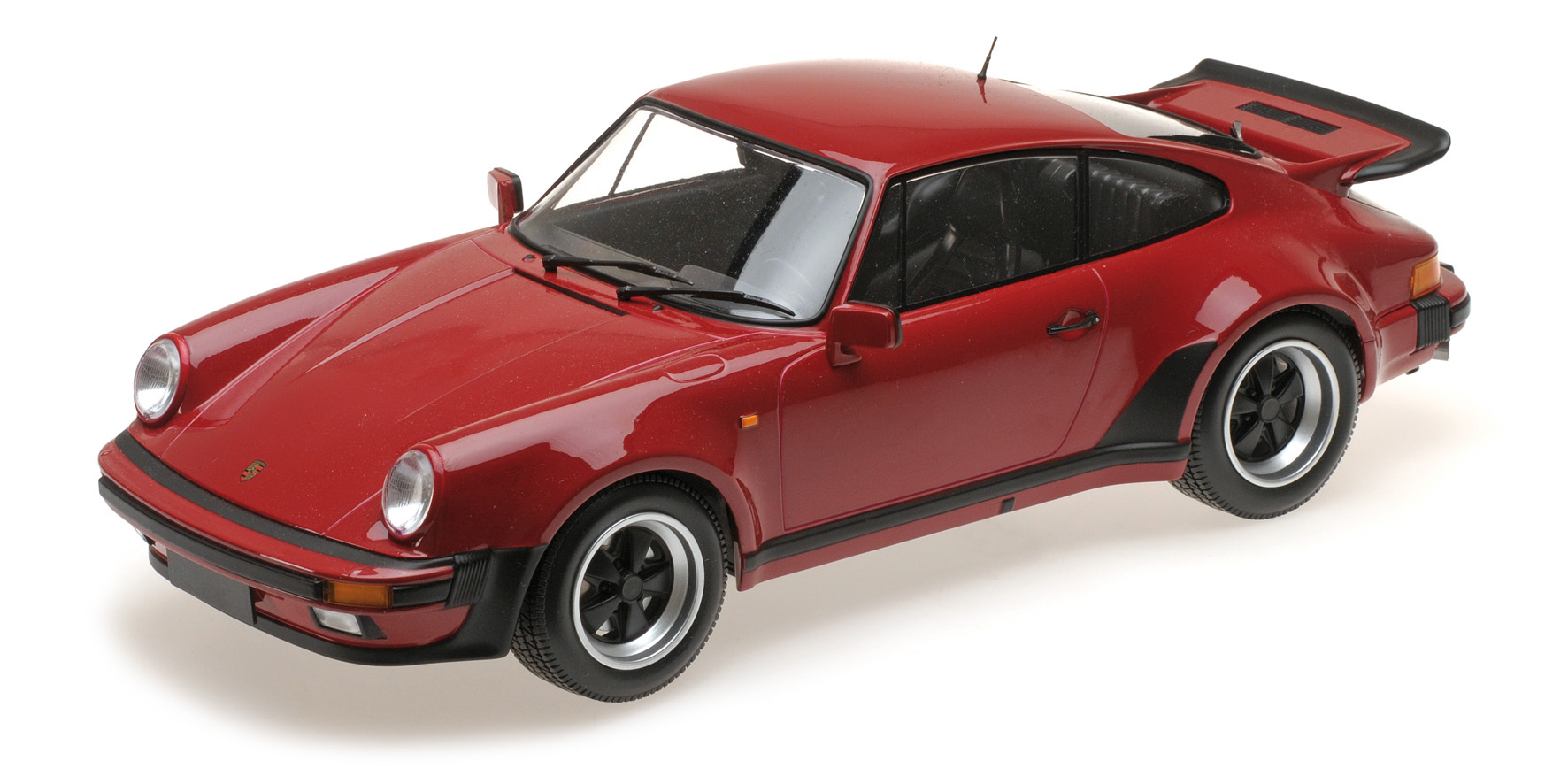 PORSCHE 911 TURBO - 1977 - CARMINE