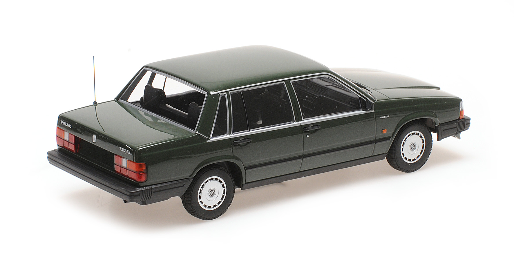 VOLVO 740 GL - 1986 - DARK GREEN