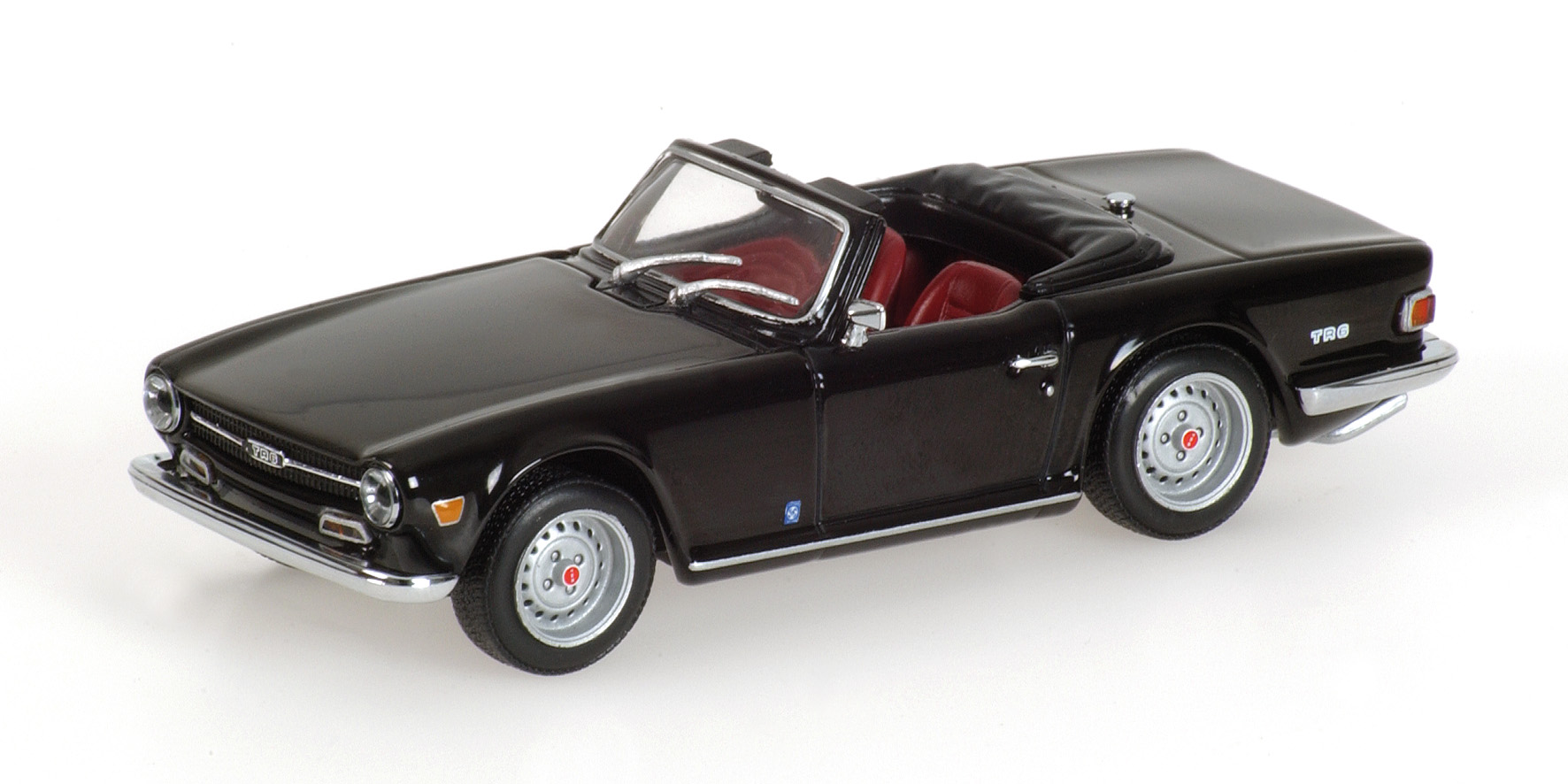 TRIUMPH TR6 - 1968 - BLACK