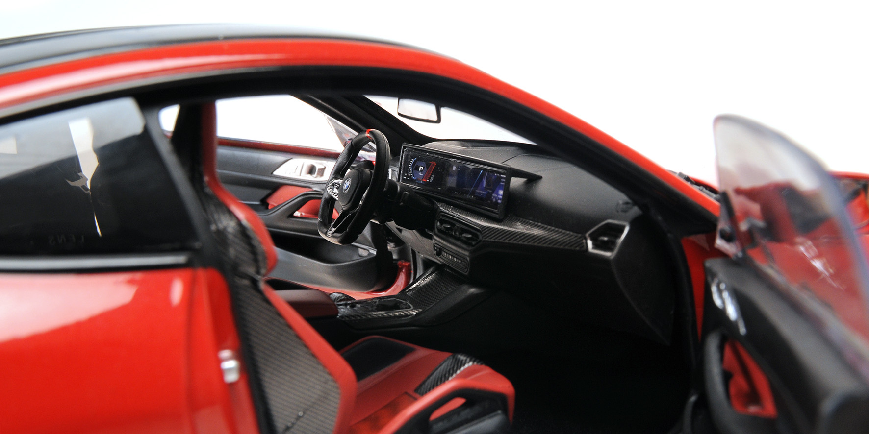 BMW M4 - 2024 - RED METALLIC