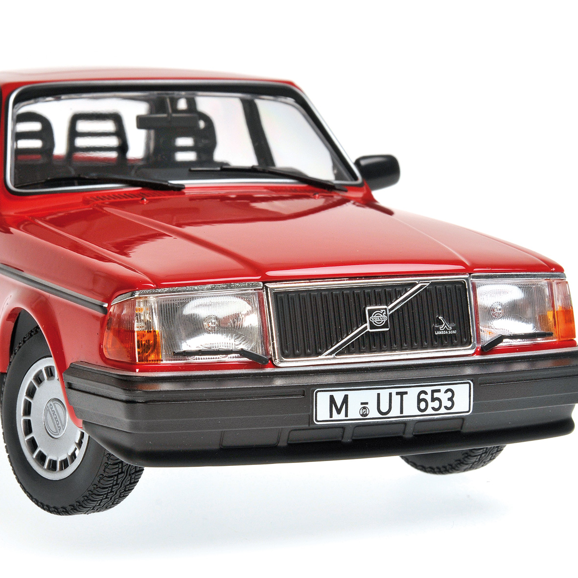 VOLVO 240 GL - 1986 - RED