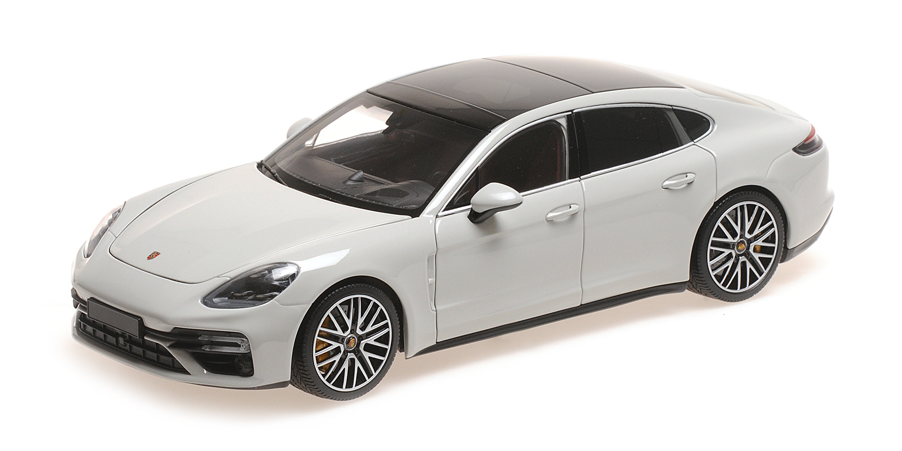 PORSCHE PANAMERA TURBO S - 2020 - GREY