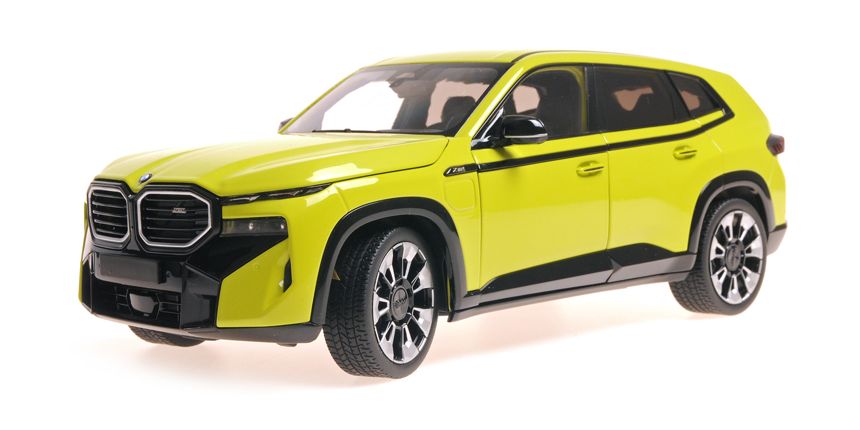 BMW XM - 2023 - YELLOW