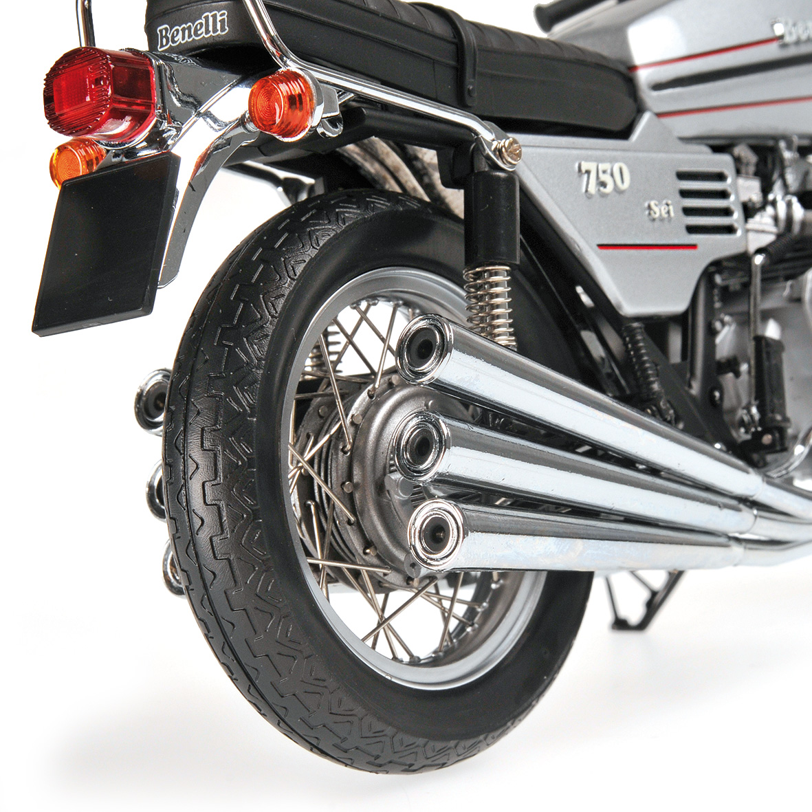 BENELLI 750 SEI - 1975 - SILVER