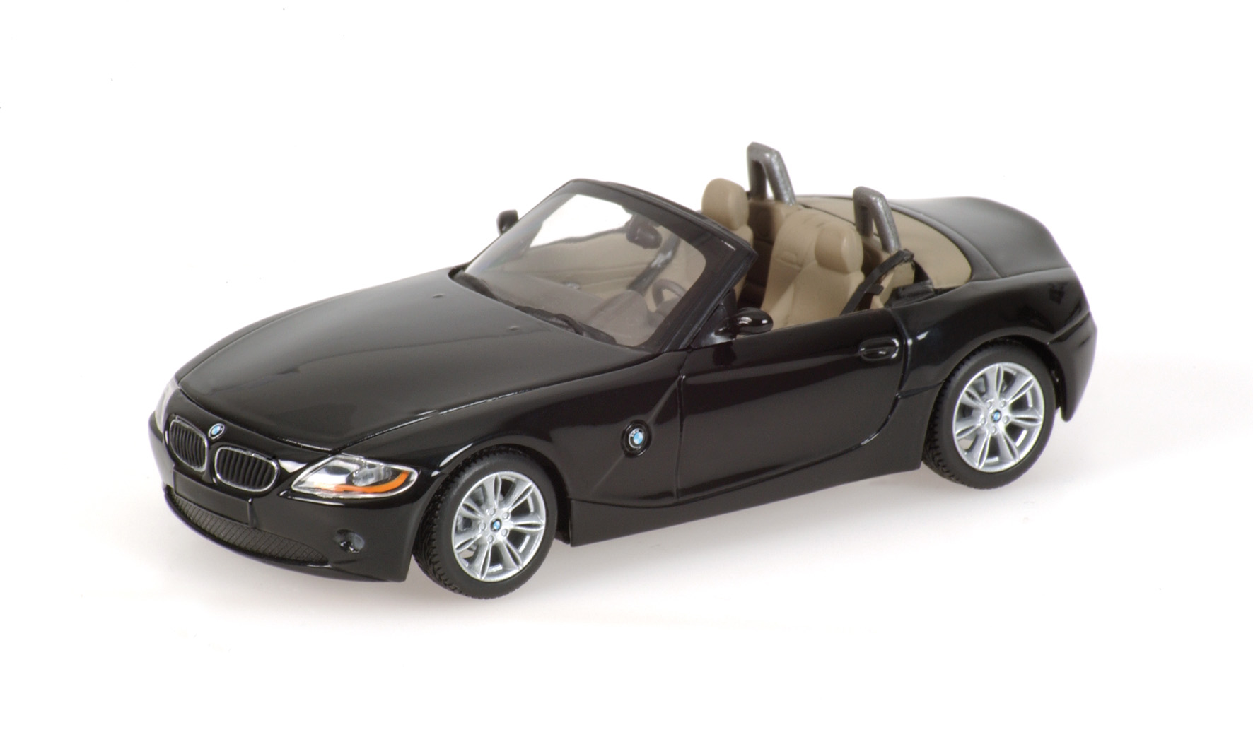 BMW Z4 ROADSTER (E85) - 2002 - BLACK
