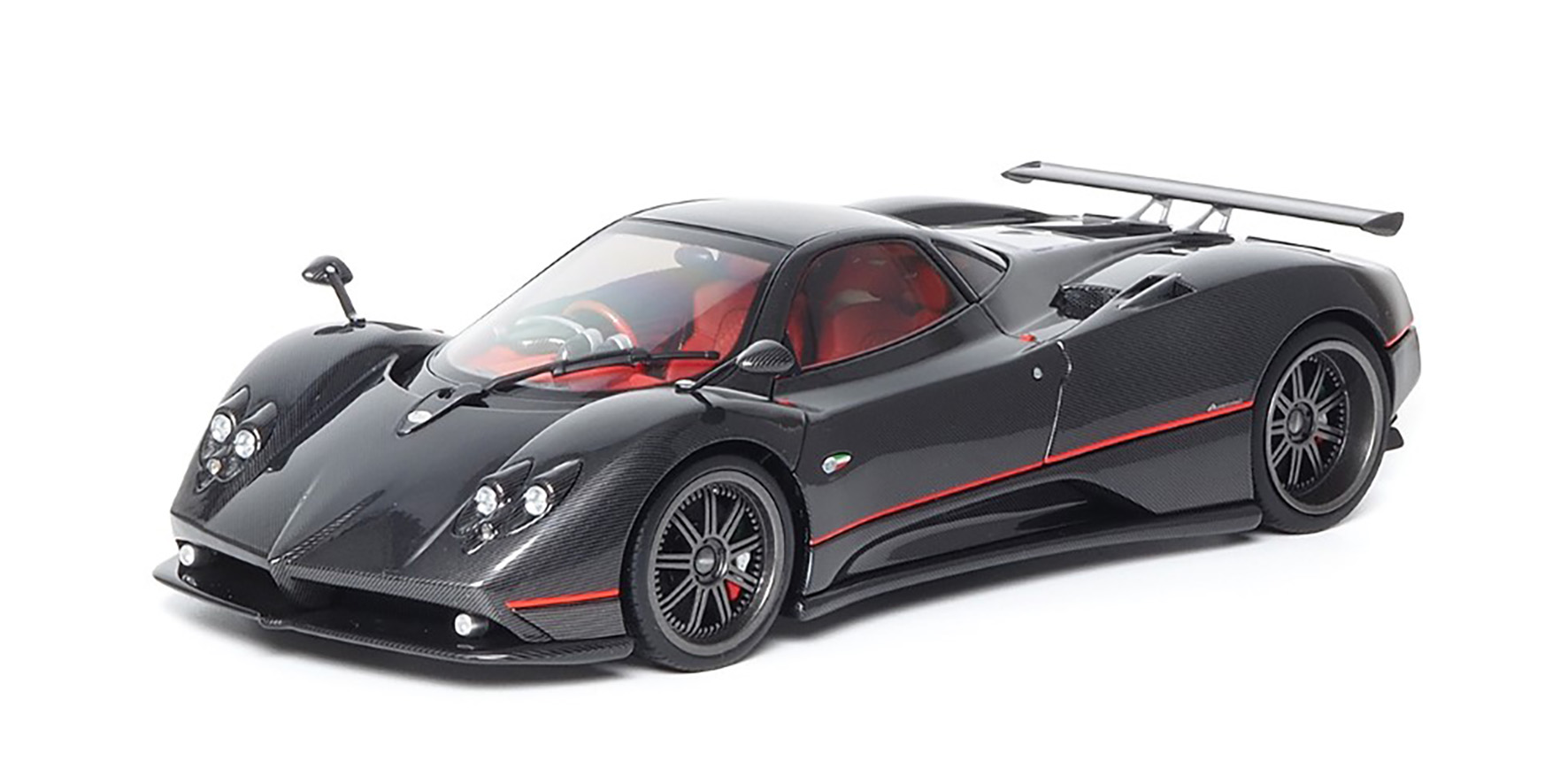 PAGANI ZONDA F - 2005 - GLOSS CARBON BLACK W/RED STRIPE  - (850410001)