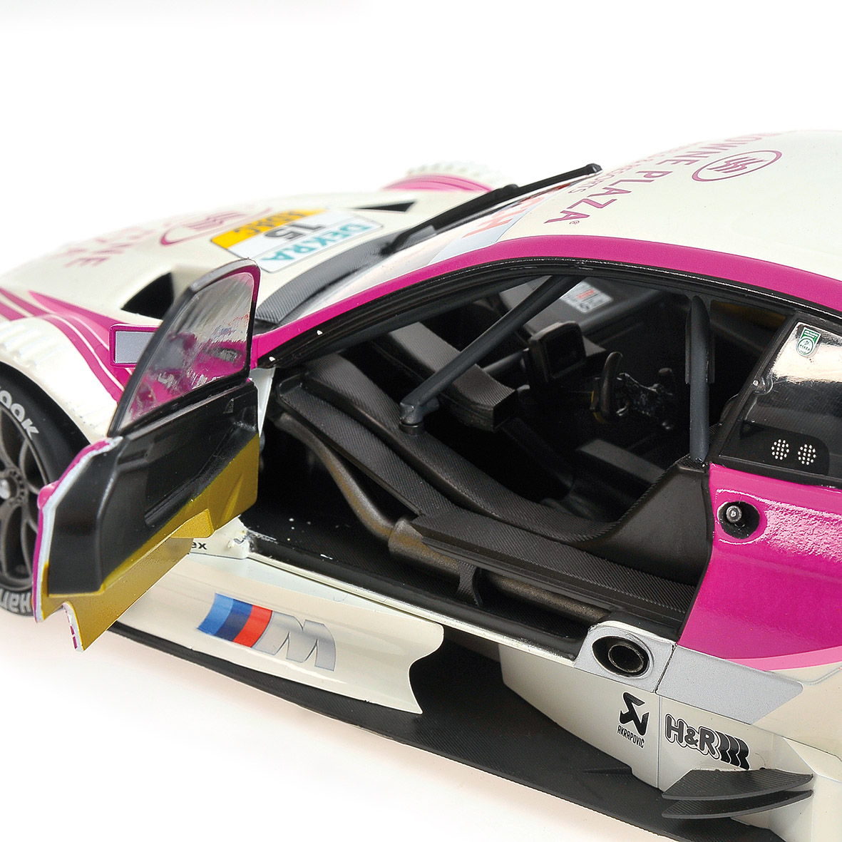 BMW M3 DTM - 'CROWNE PLAZA' - BMW TEAM RBM MAMPAEY - ANDY PRIAULX - DTM 2012