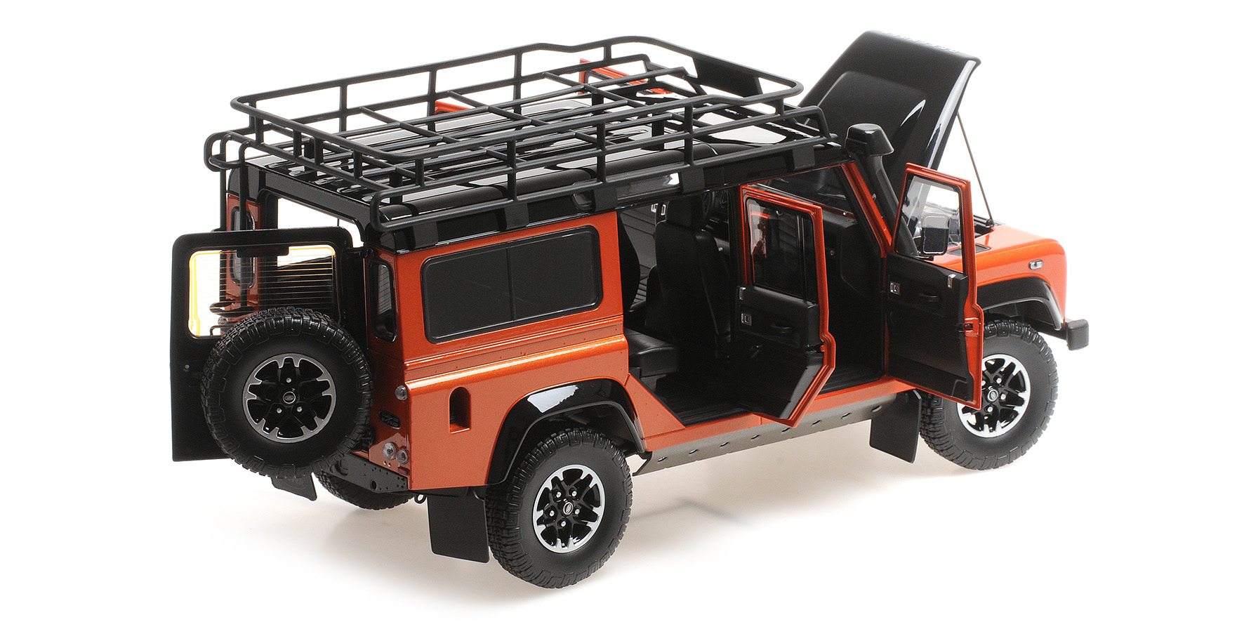 LAND ROVER DEFENDER 110 ADVENTURE EDITION - 2015 - ORANGE