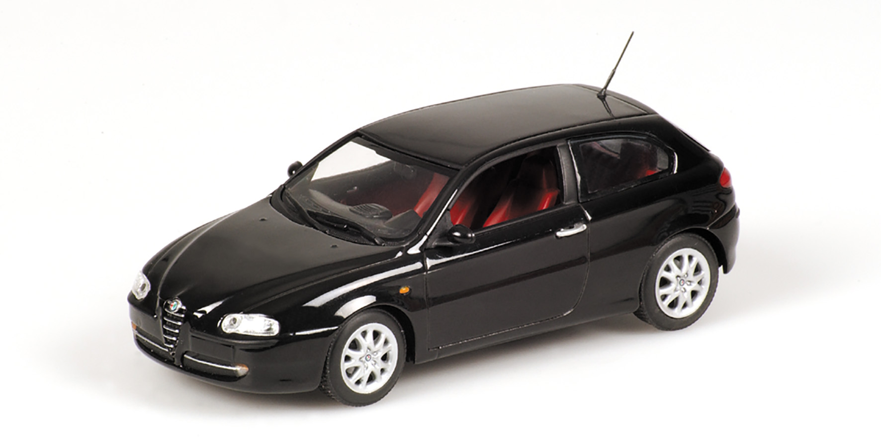 ALFA ROMEO 147 - 2001 - BLACK