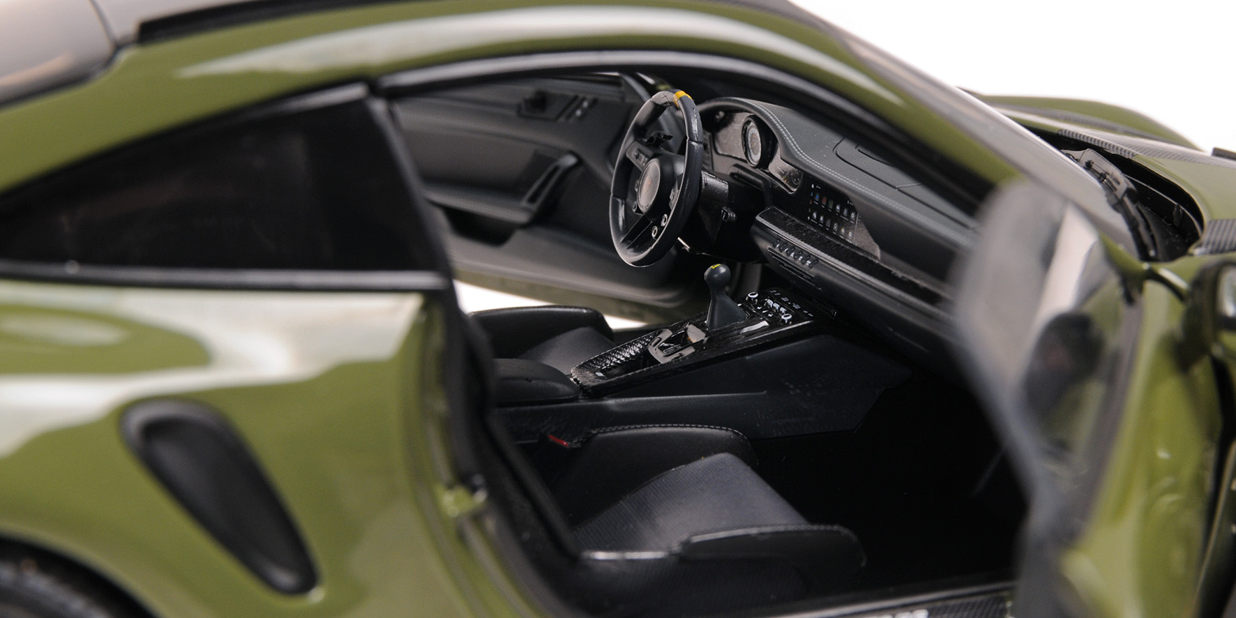 PORSCHE 911 (992) GT3RS - 2024 - NATO OLIVE W BLACK WHEELS