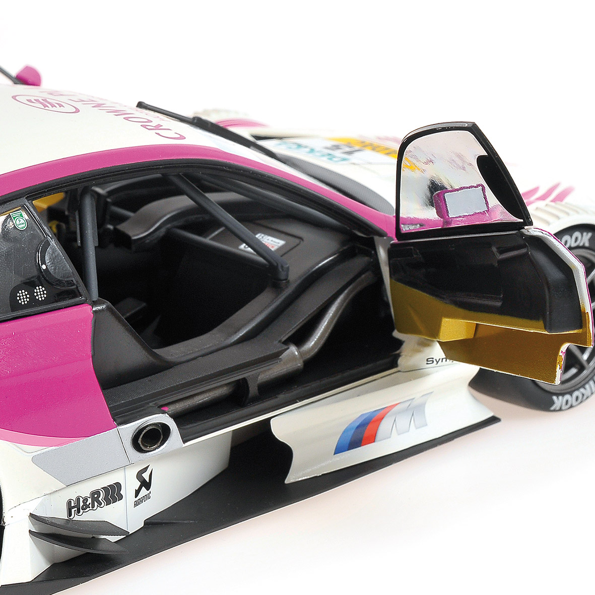 BMW M3 DTM - 'CROWNE PLAZA' - BMW TEAM RBM MAMPAEY - ANDY PRIAULX - DTM 2012