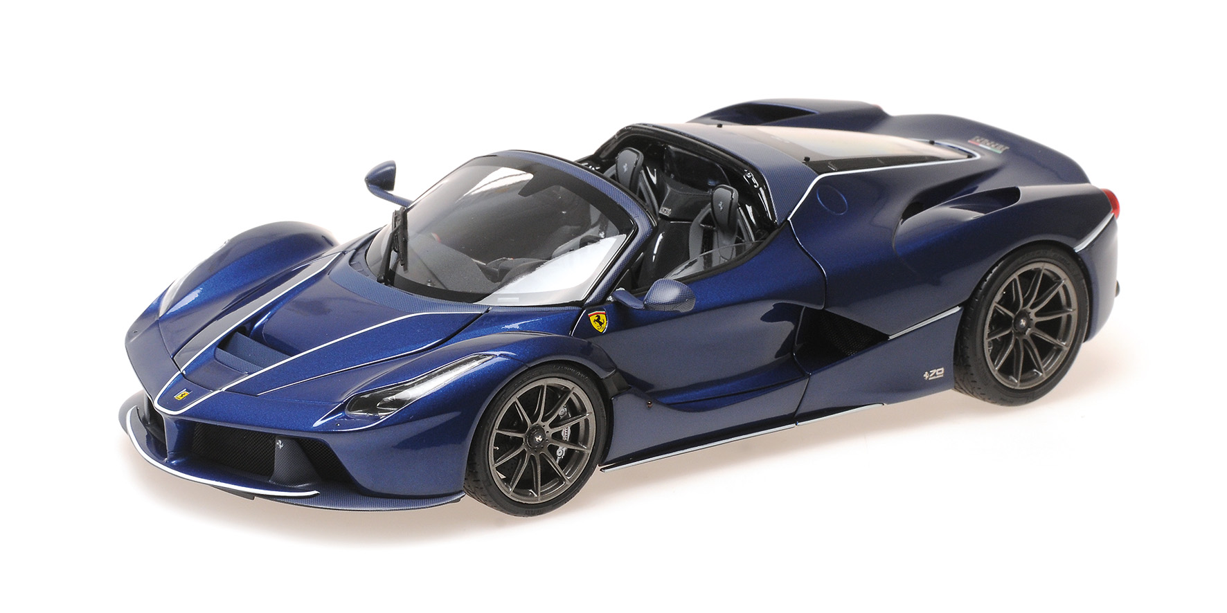 FERRARI LAFERRARI APERTA - BLUE TOUR DE FRANCE