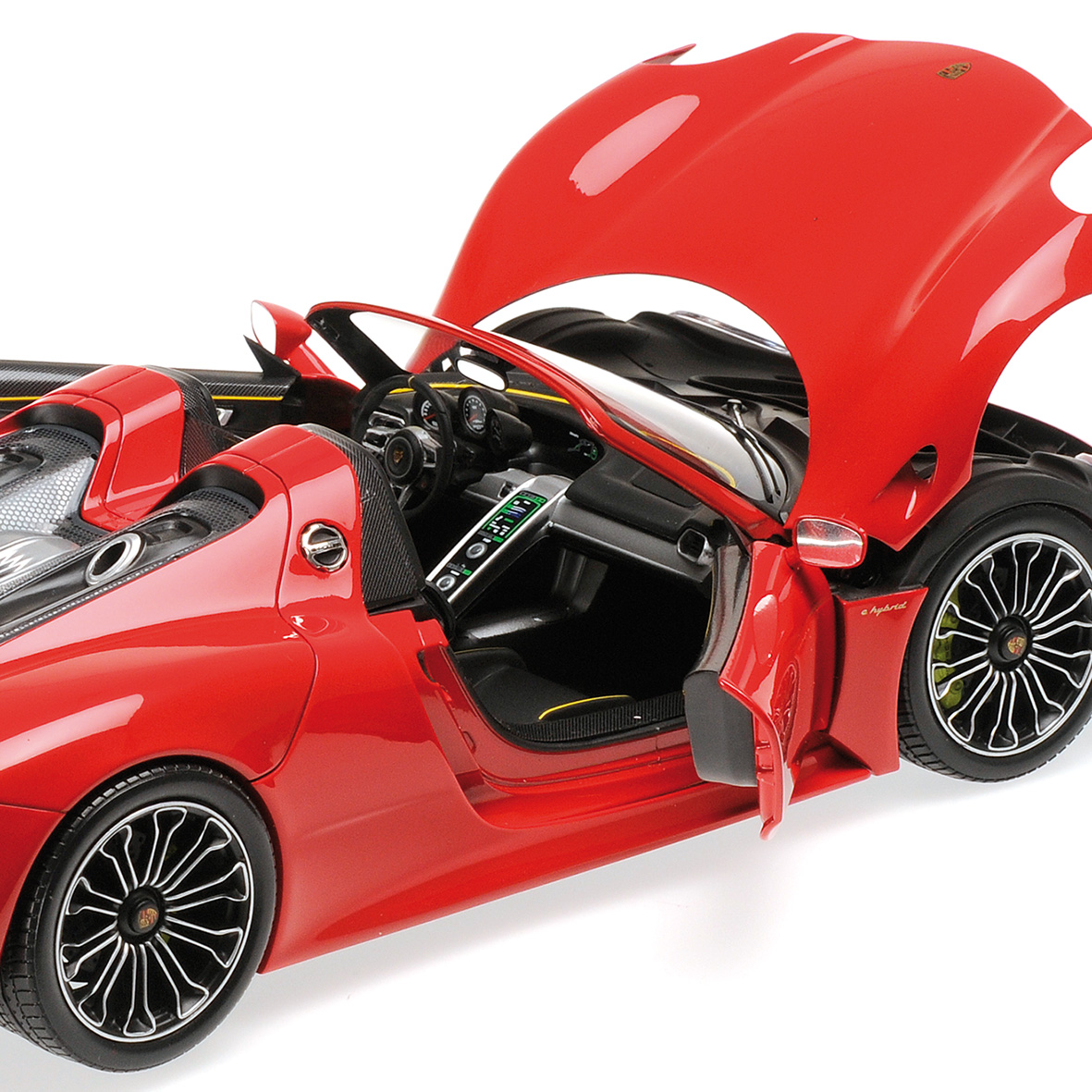 PORSCHE 918 SPYDER - 2013 - RED