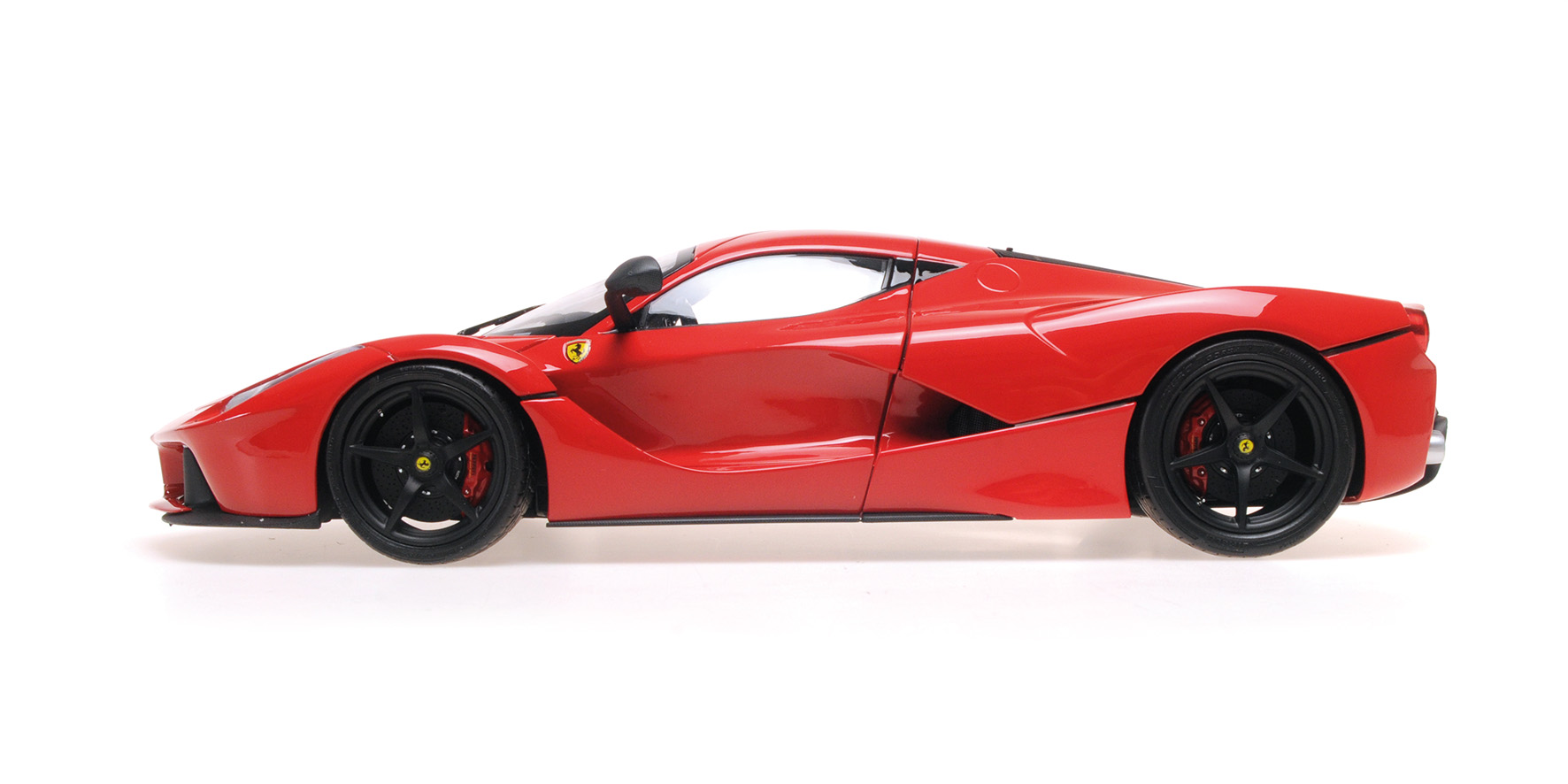 FERRARI LAFERRARI - RED (ROSSO CORSA)