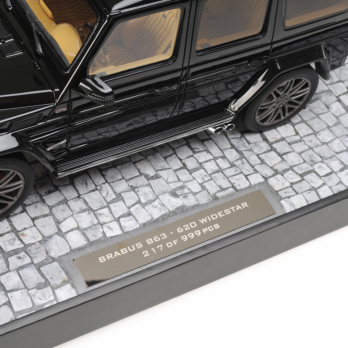 BRABUS B63 - 620 WIDESTAR - 2012 - BLACK