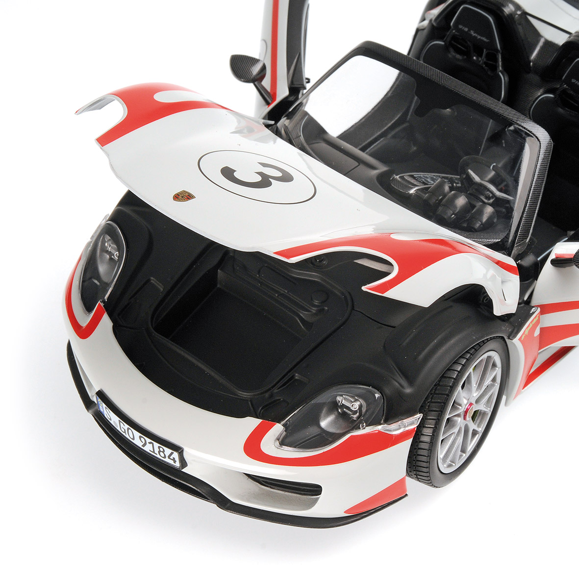 PORSCHE 918 SPYDER - 2013 - W/ WEISSACH PACKAGE 'SALZBURG'