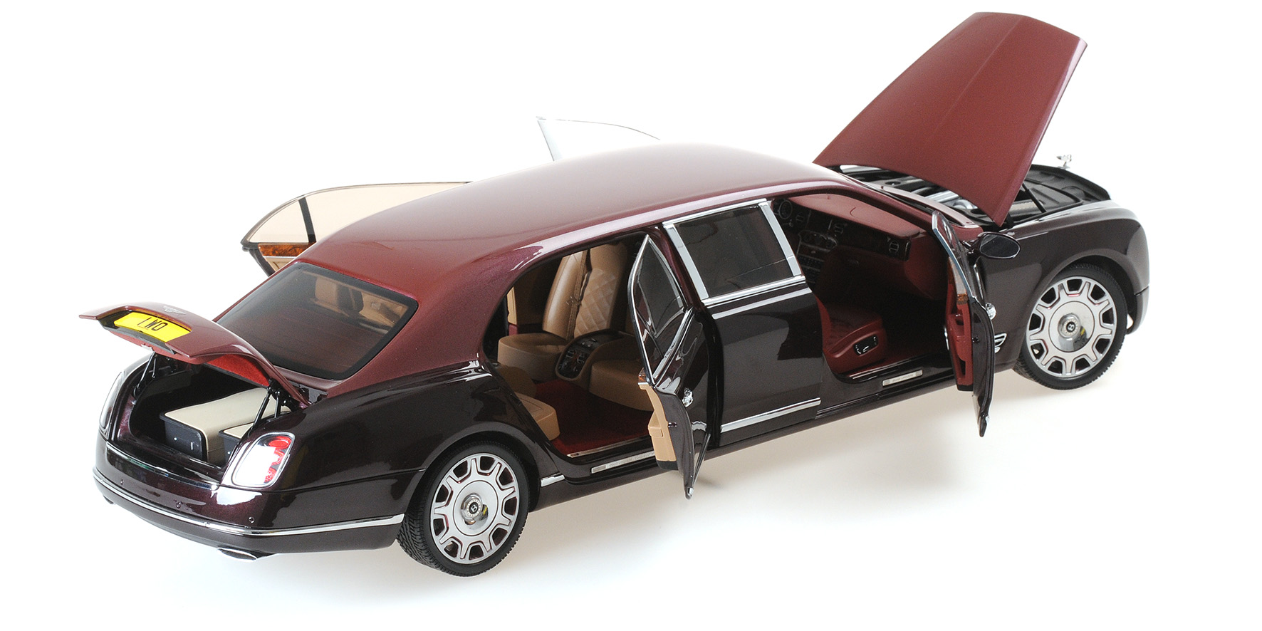 BENTLEY MULSANNE GRAND LIMOUSINE BY MULLINER 2017 - LIGHT CLARET OVER CLARET