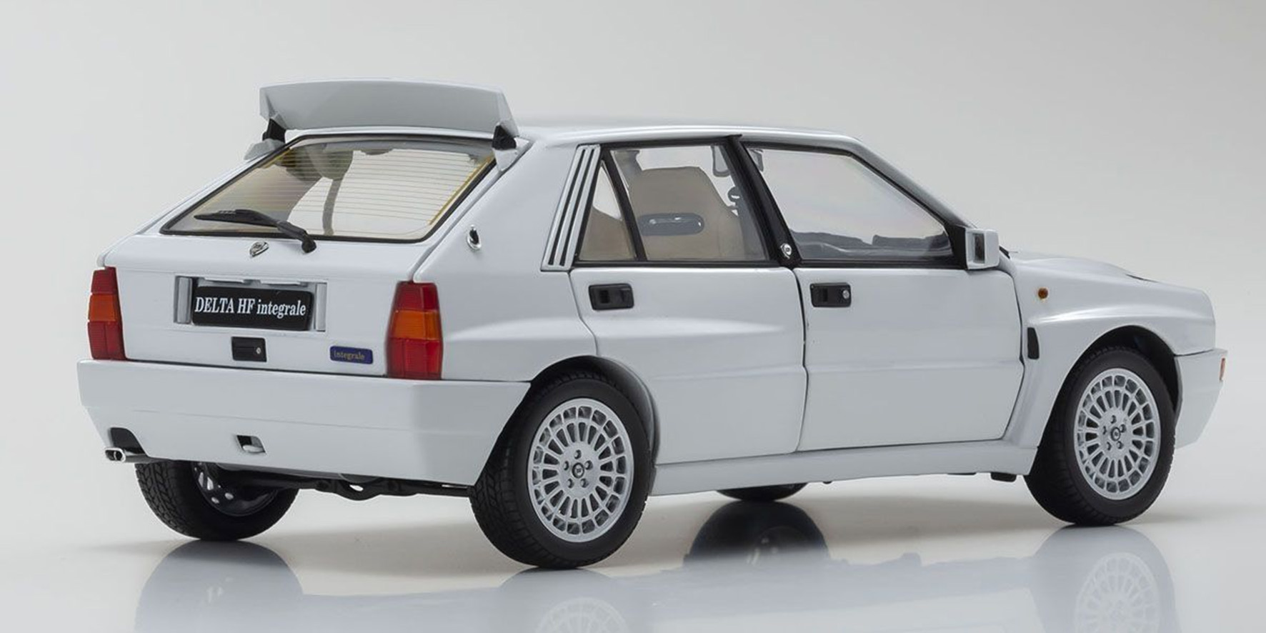 LANCIA DELTA HF INTEGRALE EVO - WHITE (08343W)