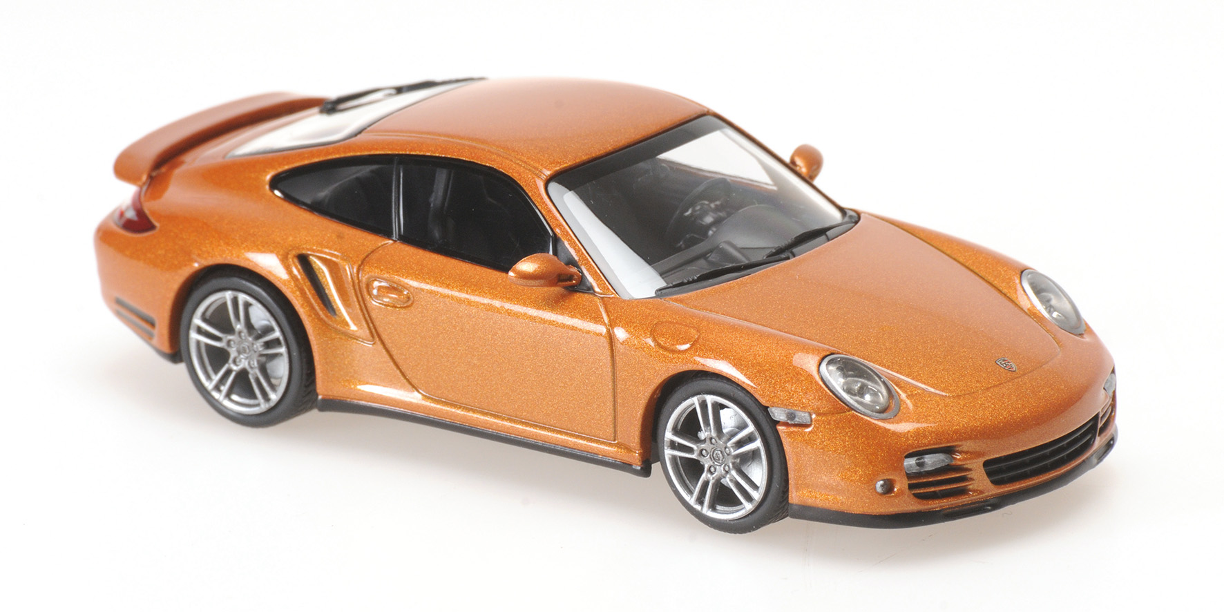 PORSCHE 911 TURBO - 2009 - GOLD