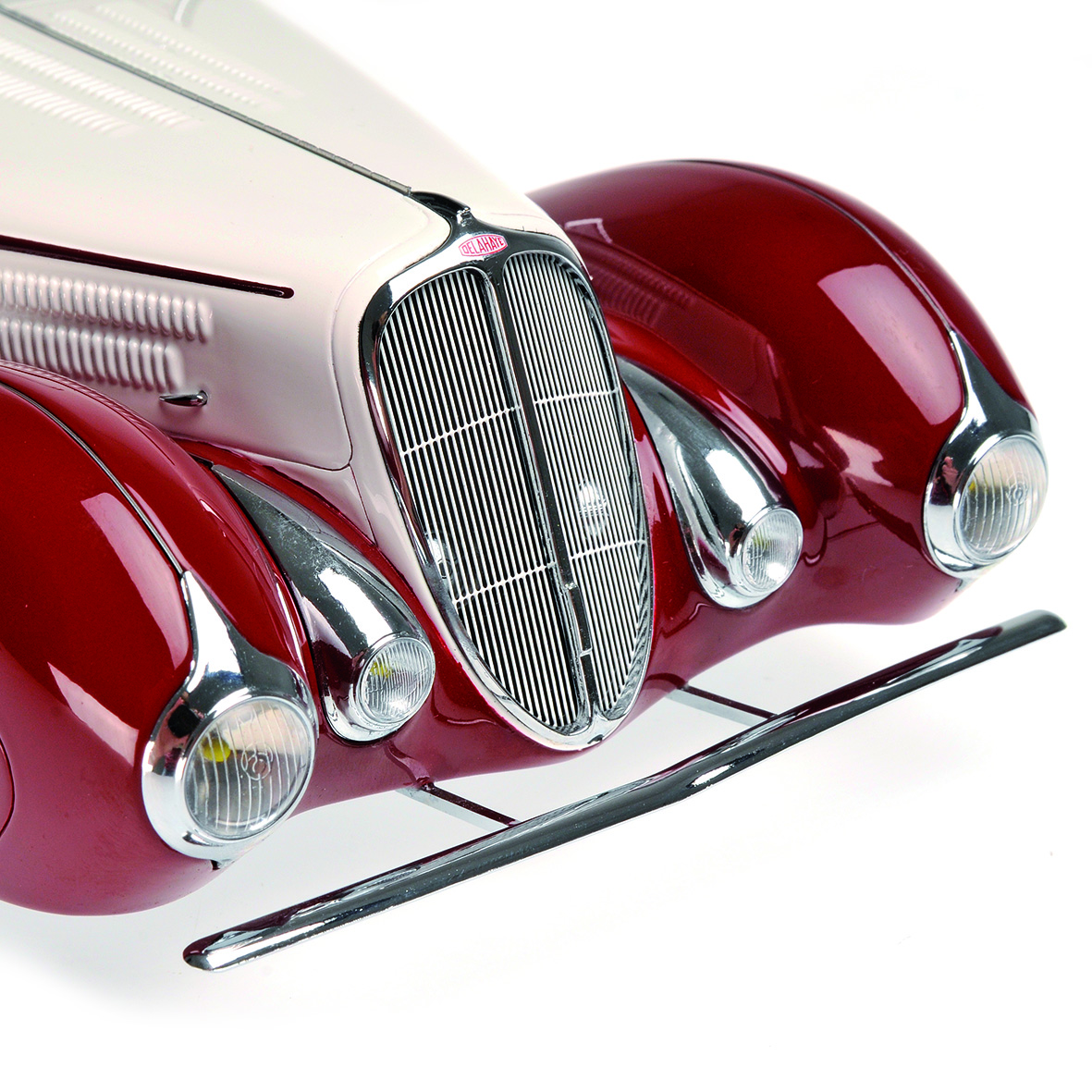 DELAHAYE TYPE 135-M CABRIOLET - 1937 - WHITE/RED