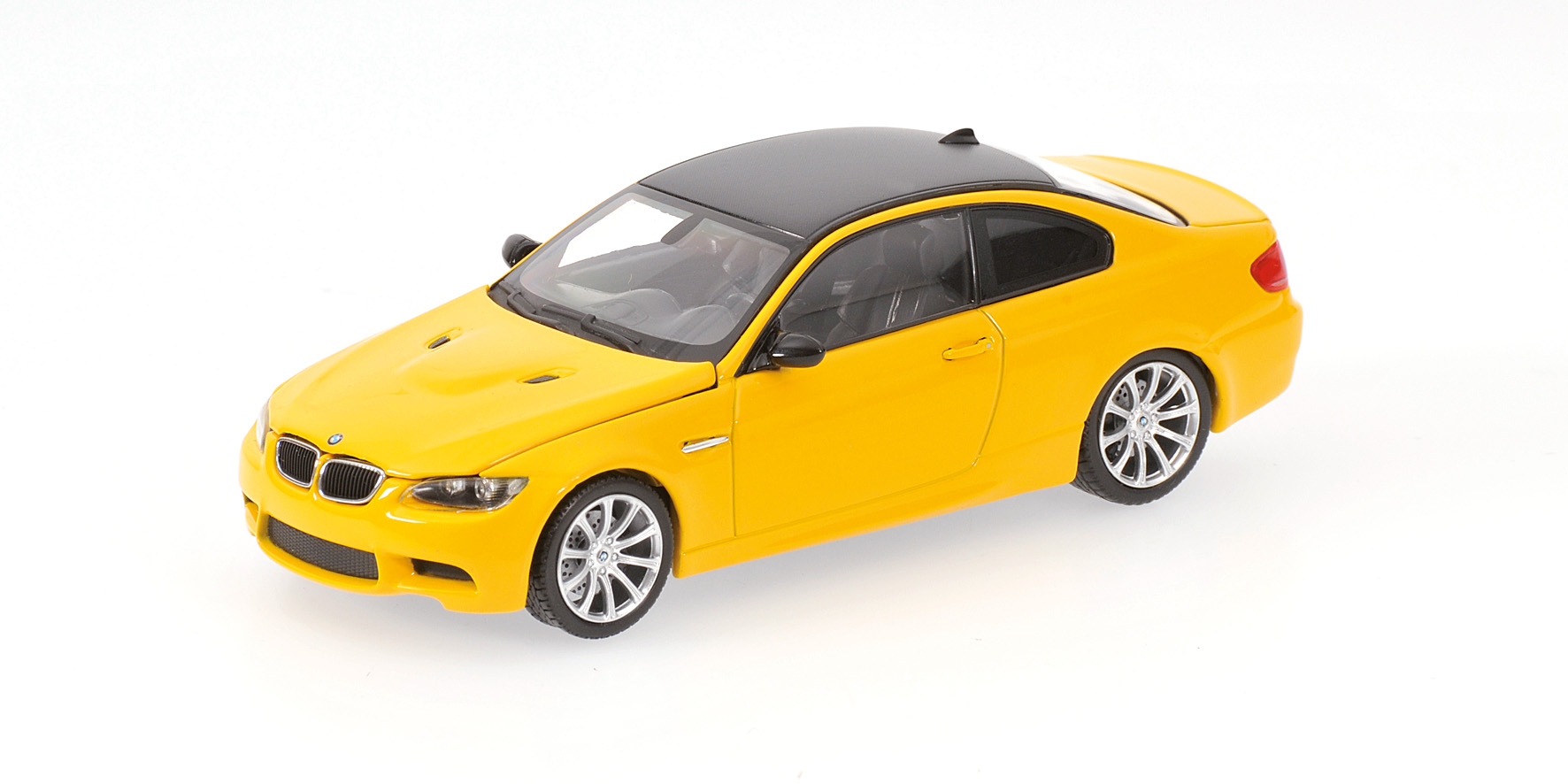 BMW M3 COUPE (E92) - 2008 - YELLOW - 'LINEA GIALLO'
