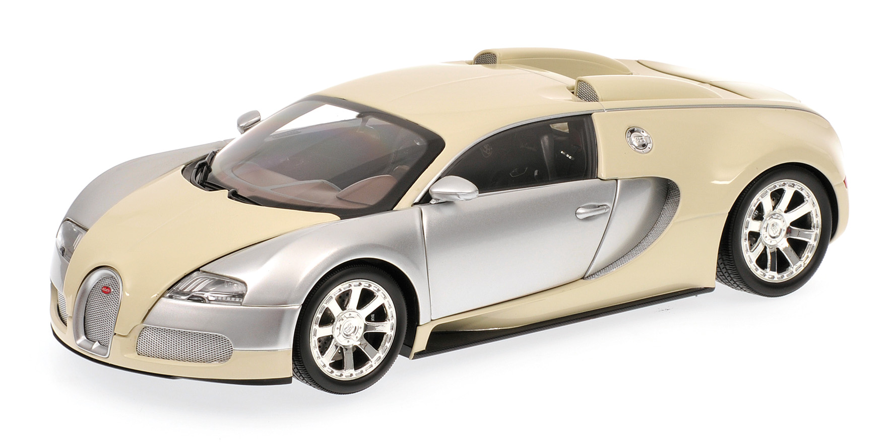 BUGATTI VEYRON EDITION CENTENAIRE - 2009 - CHROME/BEIGE
